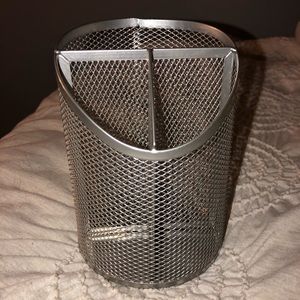 metal makeup brush holder